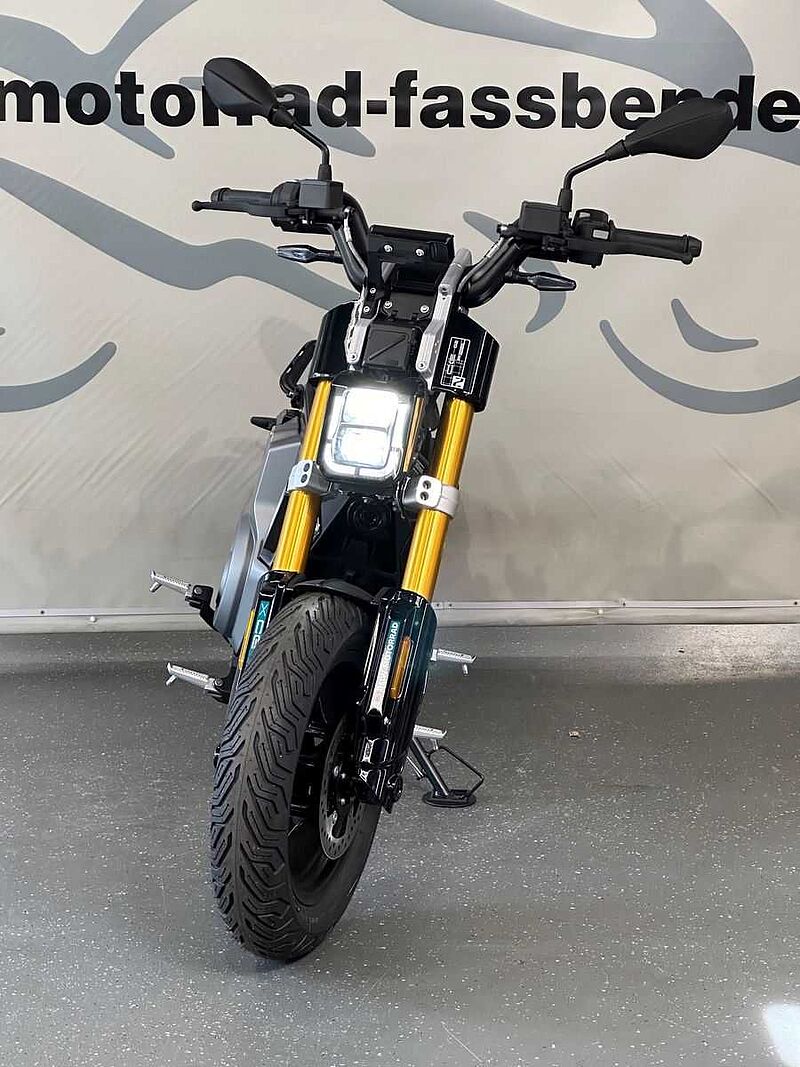 BMW CE 02 AM Aktionspreis 80 J. Motorrad Faßbender