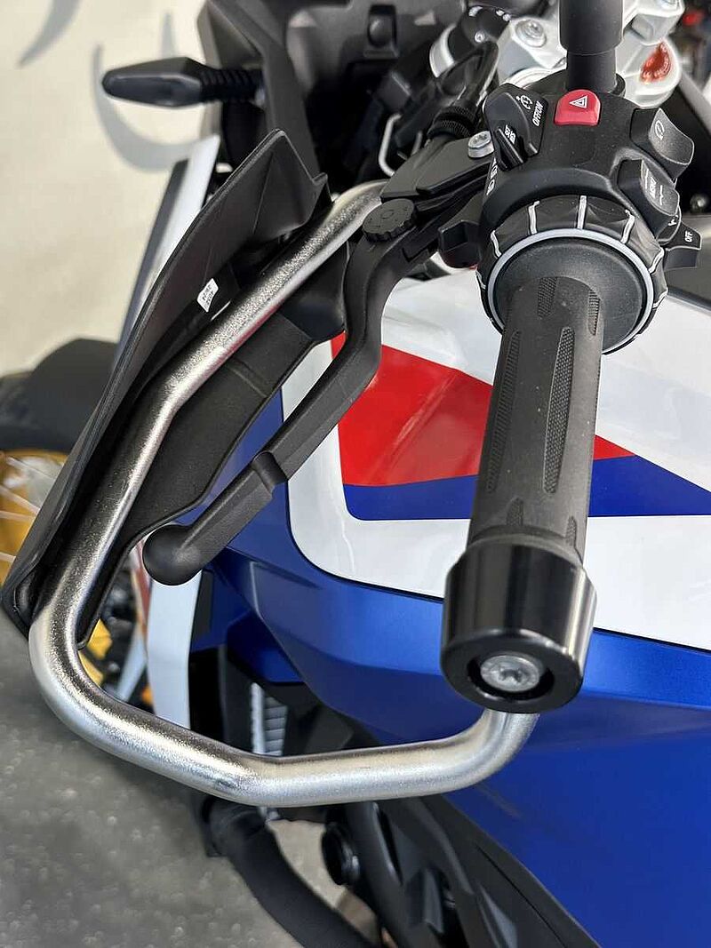 BMW F 900 GS Dynamik- u. Enduro-Paket Pro