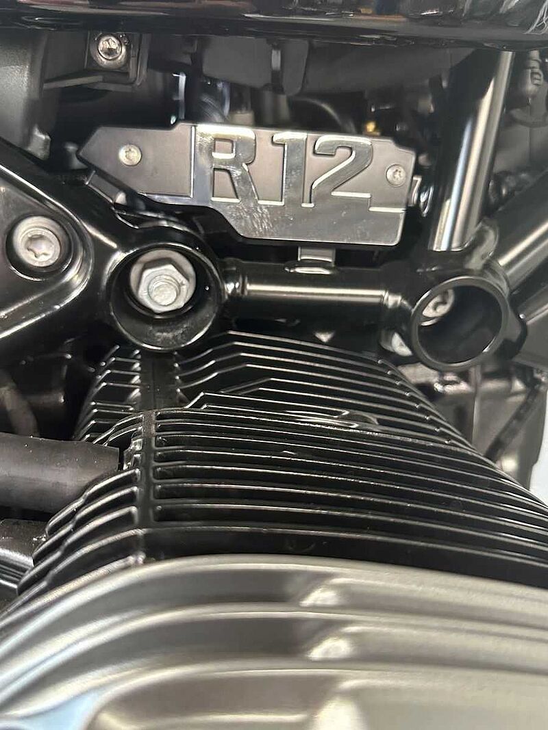 BMW R 12