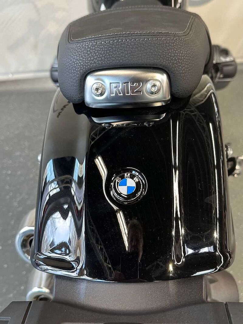BMW R 12