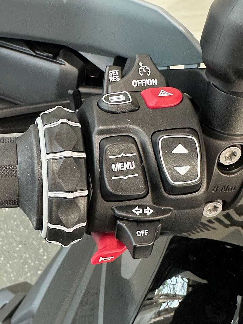 BMW R 1300 GS 4xPakete, TopCase Halter, LED Zusatzs.